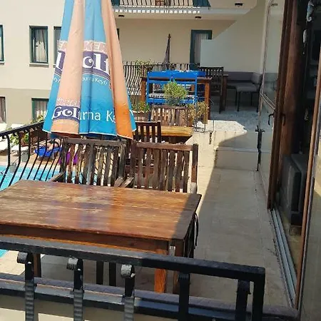 Apart Otel Poppy Fethiye